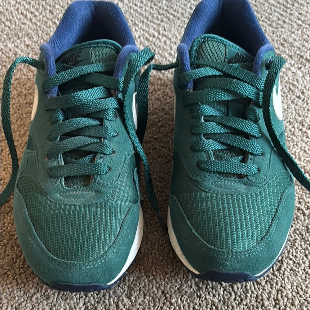 Nike Air Green Sneakers